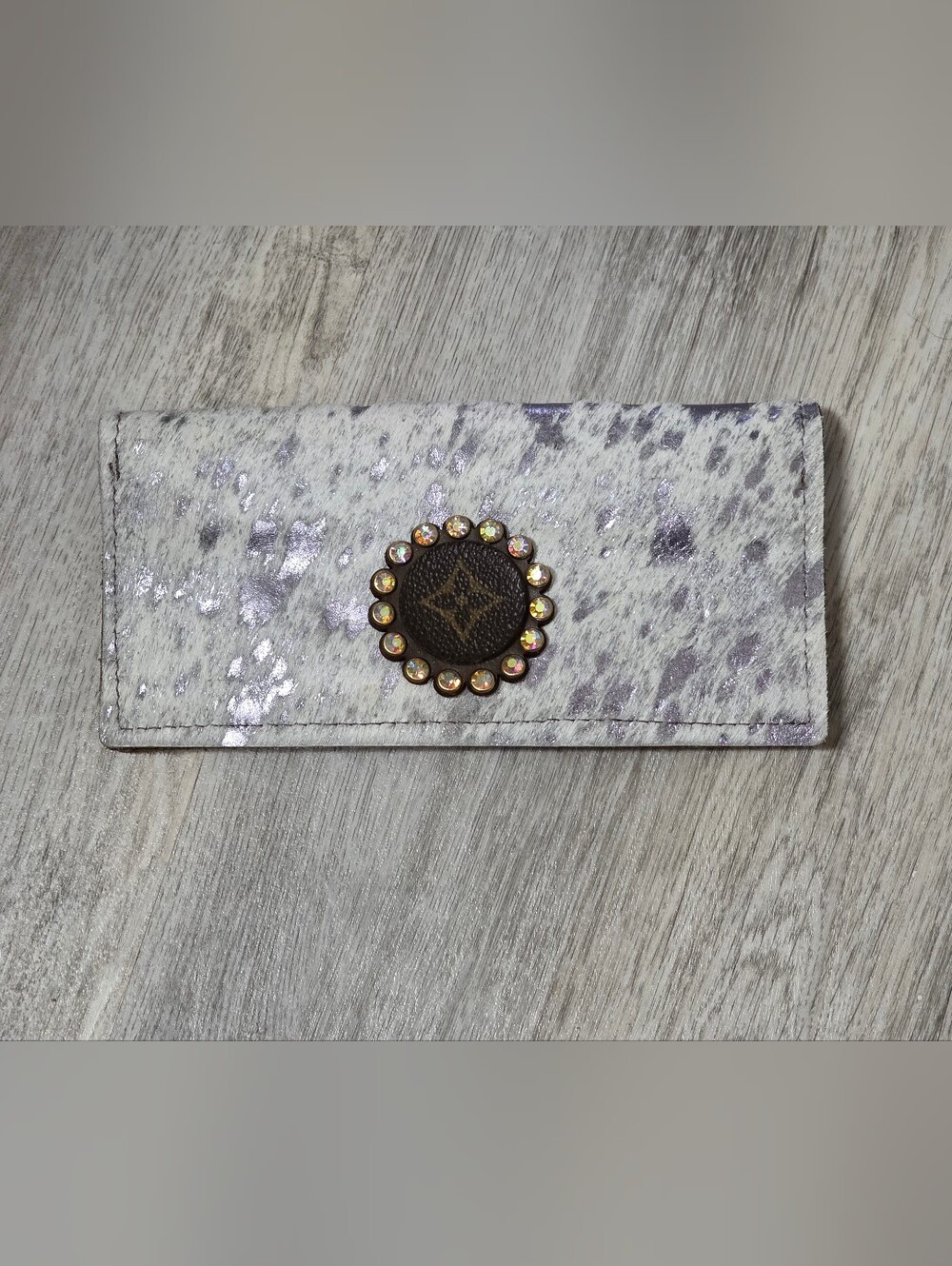 Keep It Gypsy White & Silver Large Leather Wallet